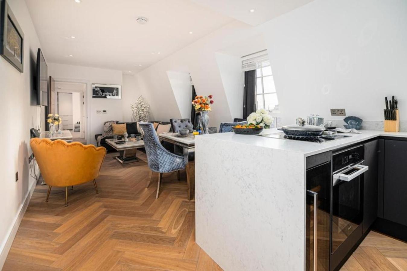 Marble Arch Penthouses With Skyline Views London Bagian luar foto