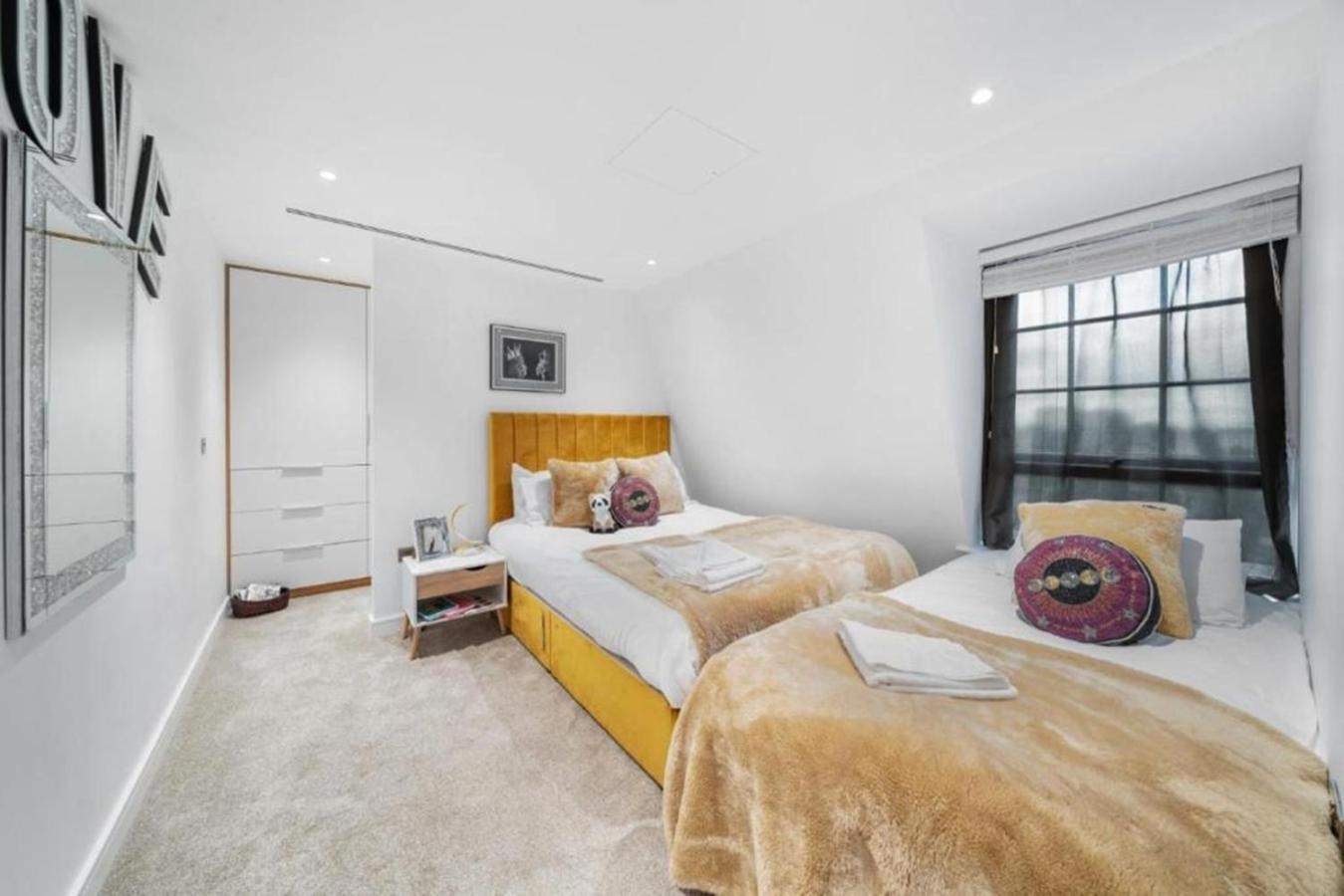 Marble Arch Penthouses With Skyline Views London Bagian luar foto