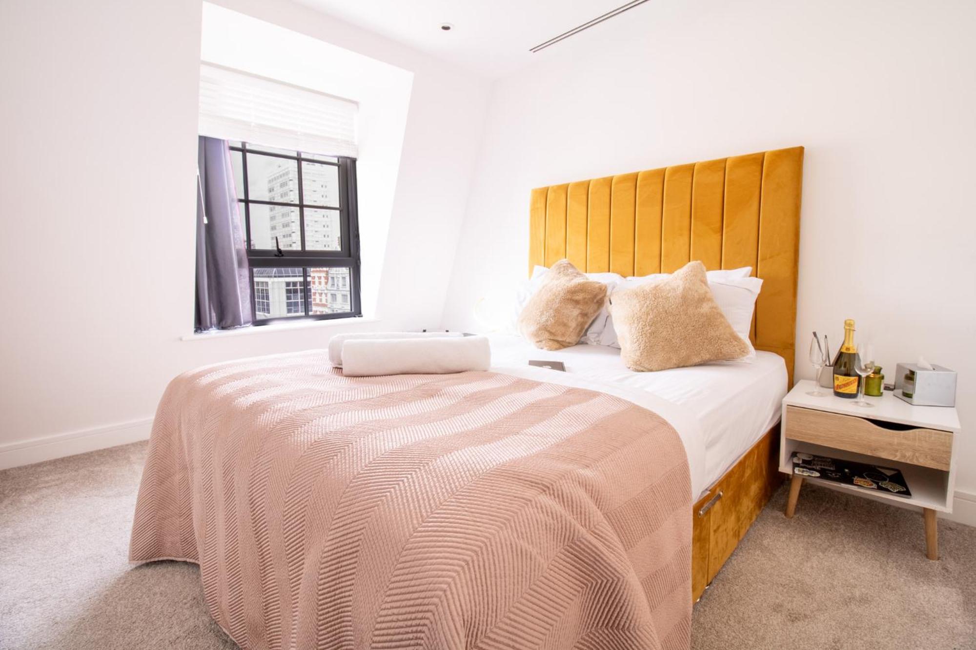 Marble Arch Penthouses With Skyline Views London Bagian luar foto